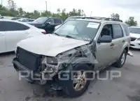 2010 Ford ESCAPE photo