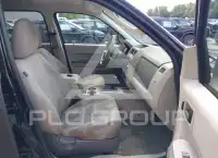 2010 Ford ESCAPE photo
