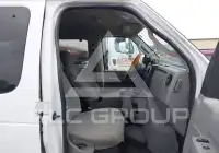 2010 Ford E-350 photo