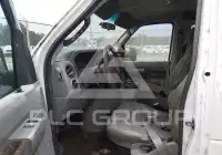 2010 Ford E-150 фото