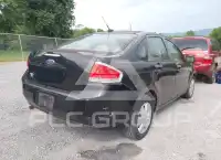 2010 Ford FOCUS фото