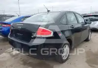 2010 Ford FOCUS фото