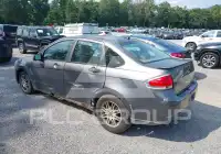 2010 Ford FOCUS фото
