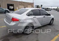 2010 Ford FOCUS фото