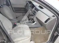 2010 Ford FOCUS фото