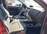 2010 Ford FOCUS фото