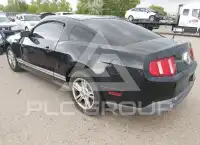2010 Ford MUSTANG фото