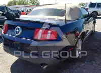 2010 Ford MUSTANG фото