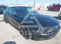 2010 Ford MUSTANG фото