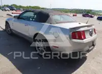 2010 Ford MUSTANG фото