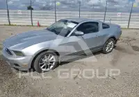 2010 Ford MUSTANG фото