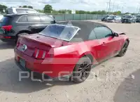 2010 Ford MUSTANG photo
