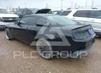 2010 Ford MUSTANG photo