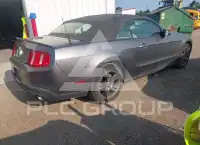 2010 Ford MUSTANG фото