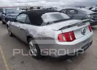 2010 Ford MUSTANG фото