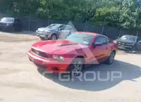 2010 Ford MUSTANG photo