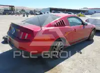 2010 Ford MUSTANG фото