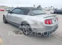2010 Ford MUSTANG photo