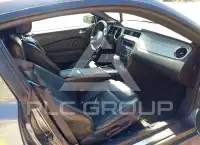 2010 Ford MUSTANG фото