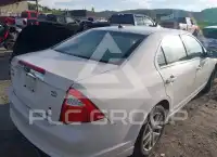 2010 Ford FUSION photo