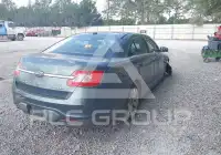 2010 Ford TAURUS photo