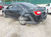 2010 Ford TAURUS photo