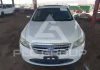 2010 Ford TAURUS фото