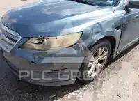2010 Ford TAURUS фото