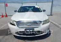2010 Ford TAURUS фото