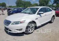 2010 Ford TAURUS фото