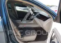 2010 Ford TAURUS фото