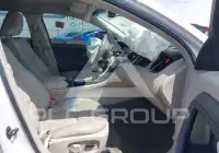 2010 Ford TAURUS фото