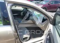 2010 Ford TAURUS фото