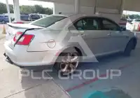 2010 Ford TAURUS photo