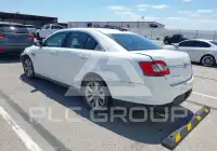 2010 Ford TAURUS фото