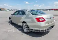 2010 Ford TAURUS фото