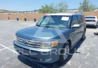 2010 Ford FLEX photo