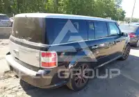 2010 Ford FLEX photo