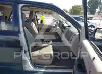 2010 Ford ESCAPE фото