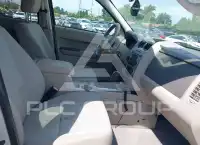 2010 Ford ESCAPE фото