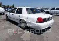 2010 Ford CROWN photo