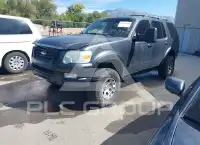 2010 Ford EXPLORER photo