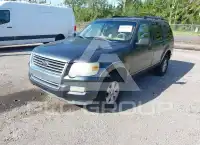 2010 Ford EXPLORER photo