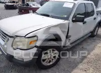 2010 Ford EXPLORER photo