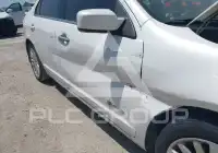 2010 Ford FUSION фото