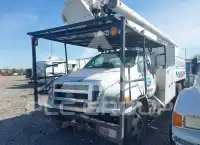 2010 Ford F-750 фото