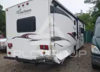 2010 Ford E-450 photo