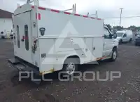2010 Ford E-350 фото