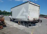 2010 Ford E-350 photo