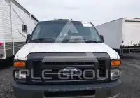 2010 Ford E-250 фото